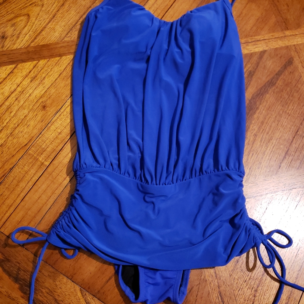 Venus Swimwear Size 6 Blue 1Pc Cinched Sides Built in Bra Bathing Swim Suit 🏖